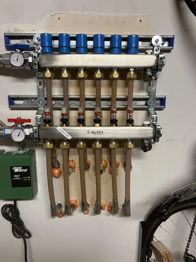 Plumber performing Sink Repair at a residential property in Chandler